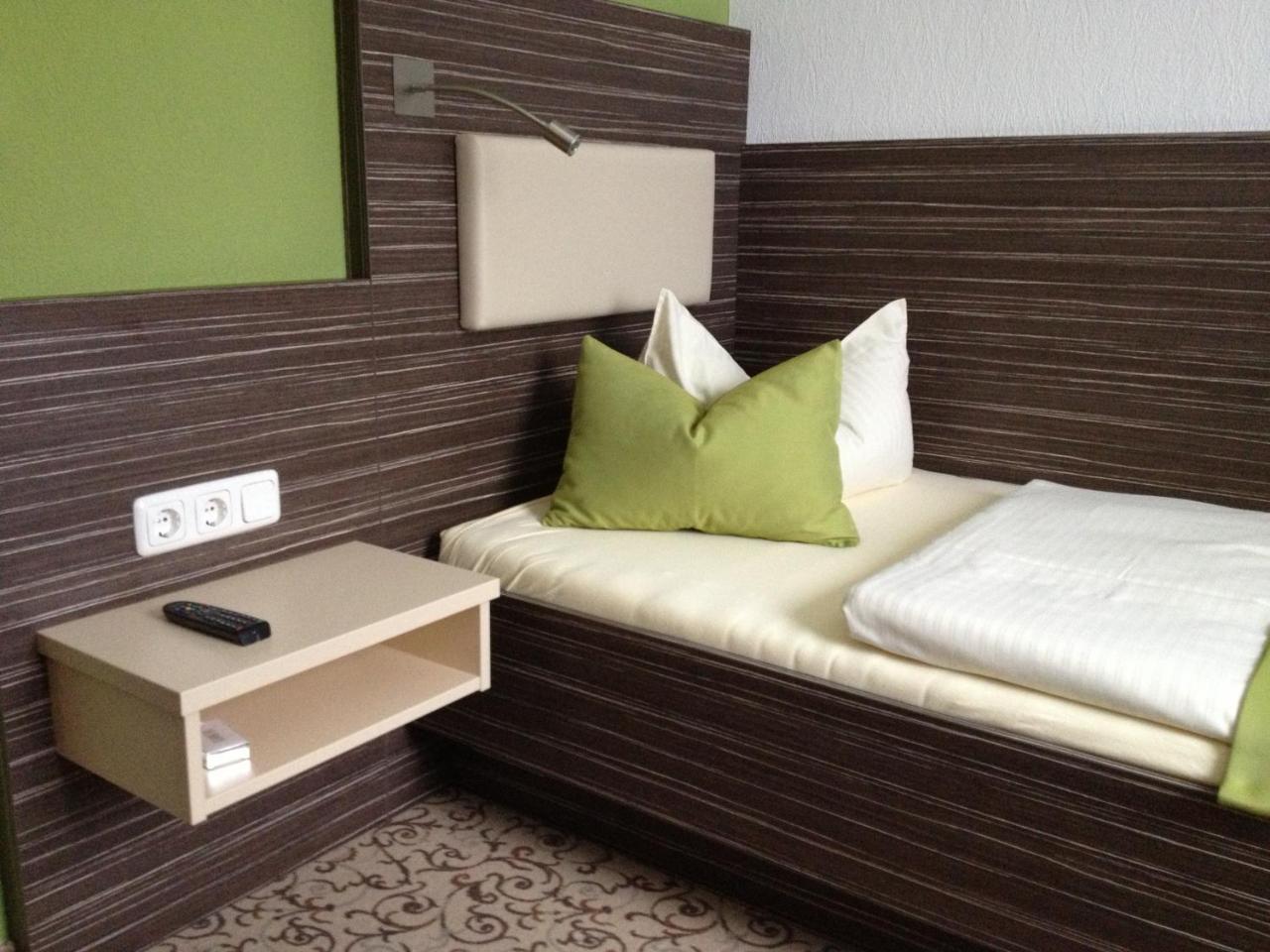 Hafen Hotel Schuetzenhof บวร์ก เอาฟ์ เฟมาร์น ภายนอก รูปภาพ