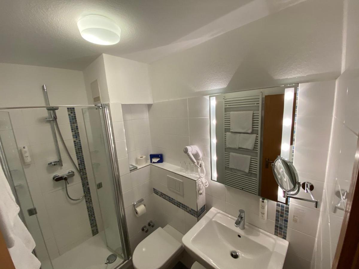 Hafen Hotel Schuetzenhof บวร์ก เอาฟ์ เฟมาร์น ภายนอก รูปภาพ